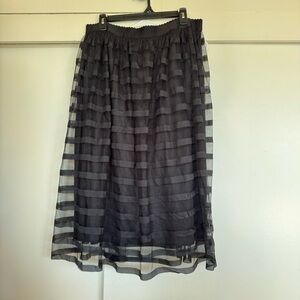 Elegant Midi Black Striped Skirt